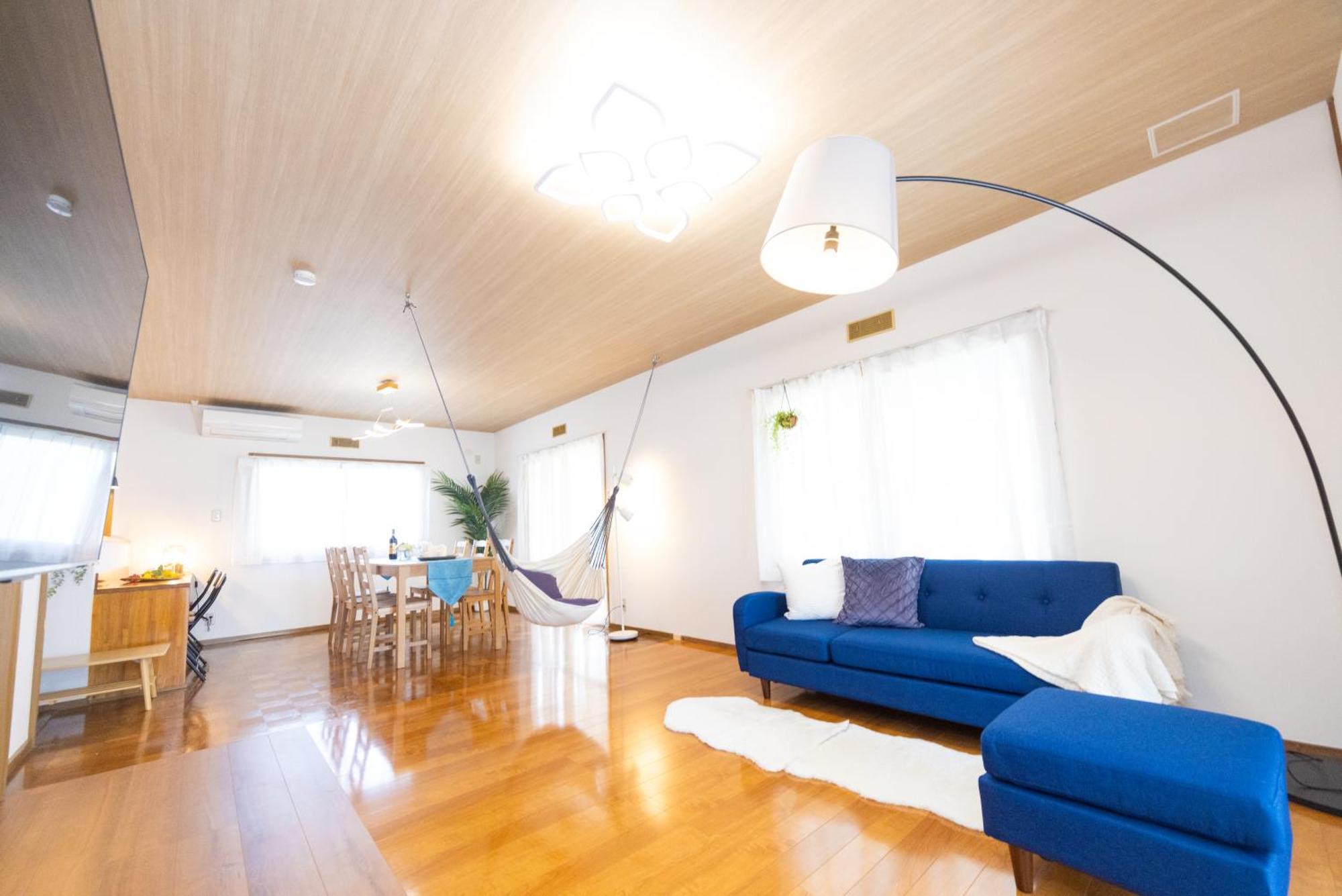 Shiga Lakeside House *